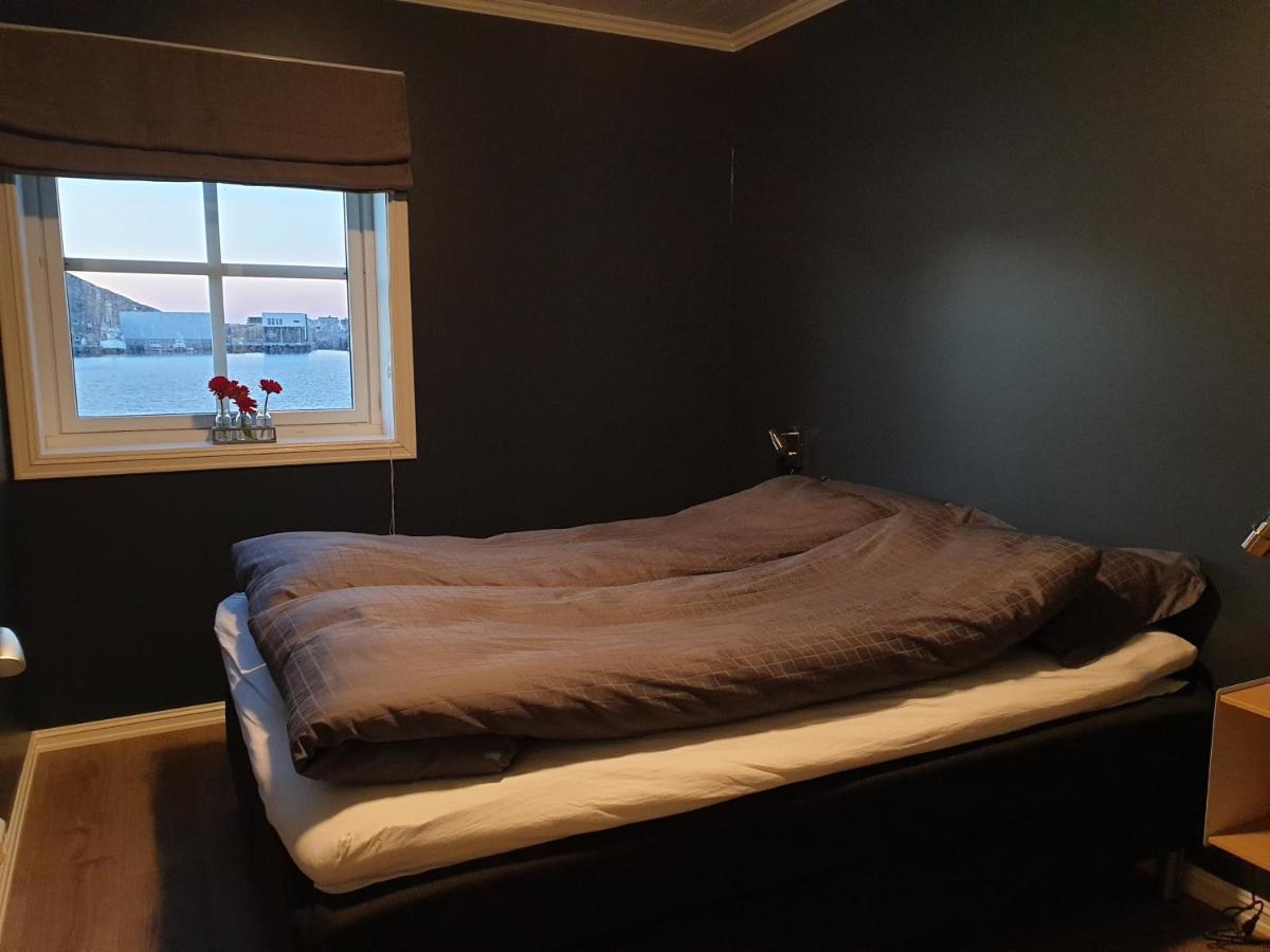 Bensvik Brygge Apartment Vaeroy Bagian luar foto