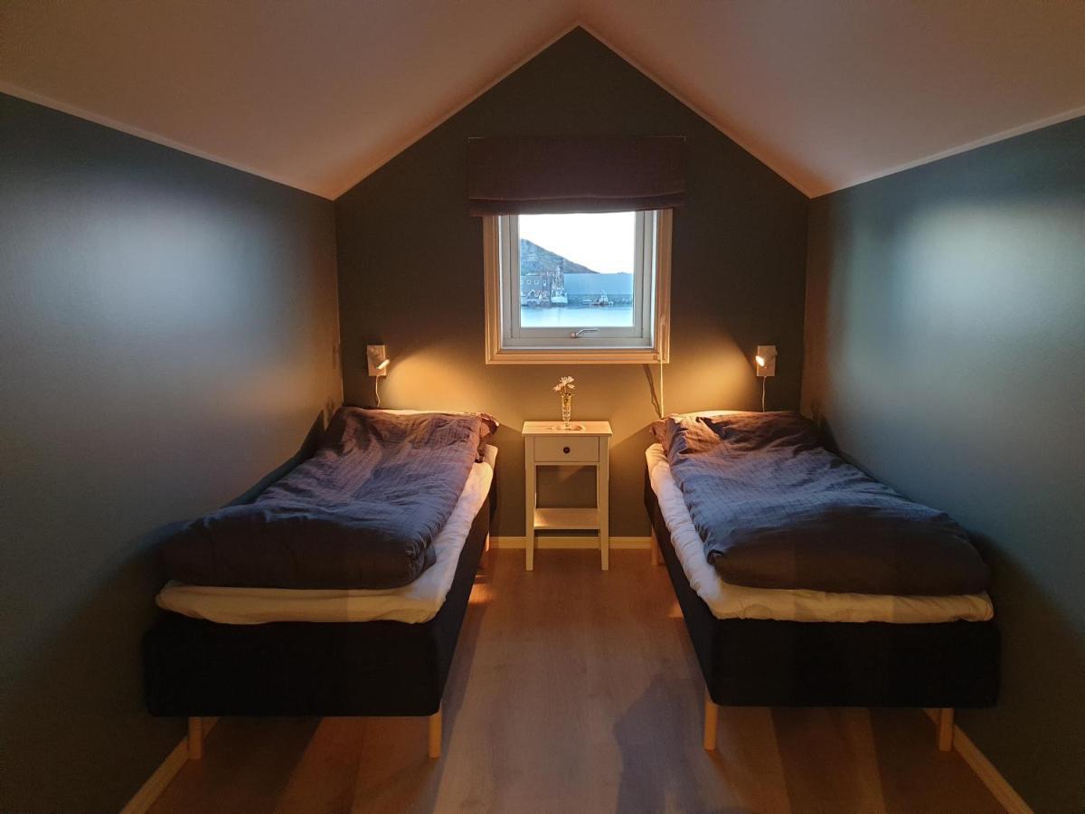 Bensvik Brygge Apartment Vaeroy Bagian luar foto