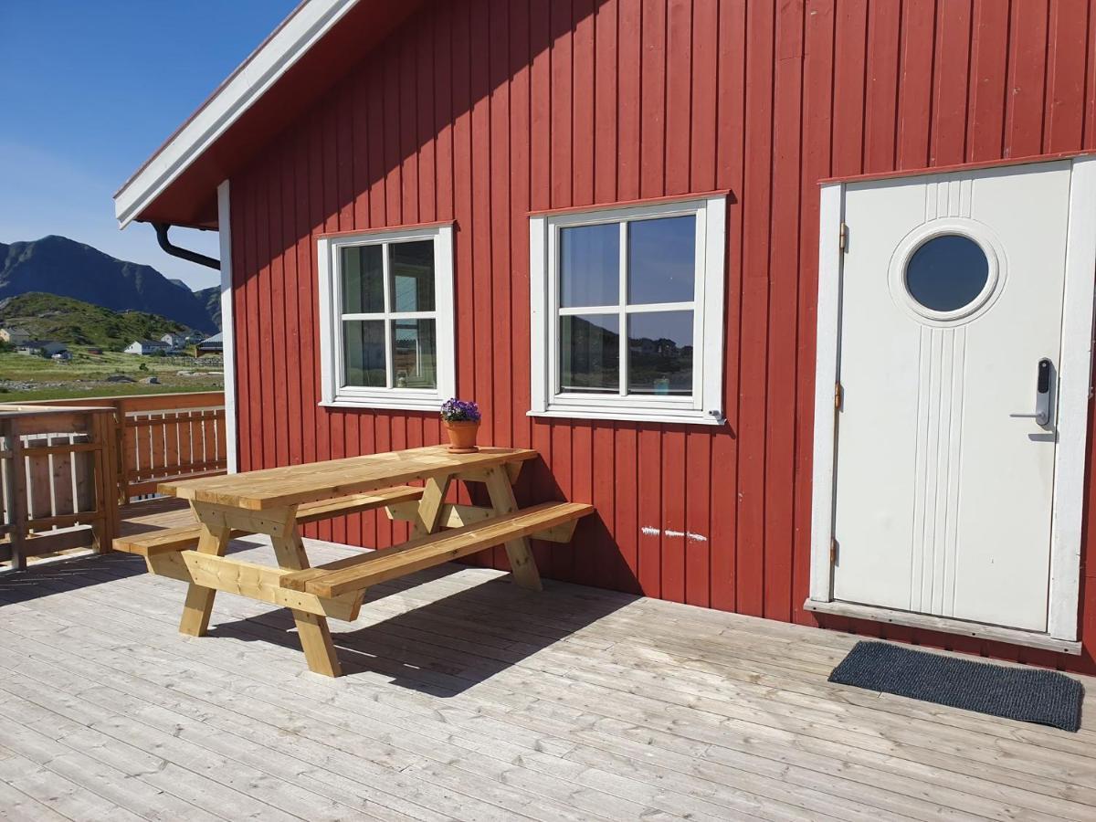 Bensvik Brygge Apartment Vaeroy Bagian luar foto