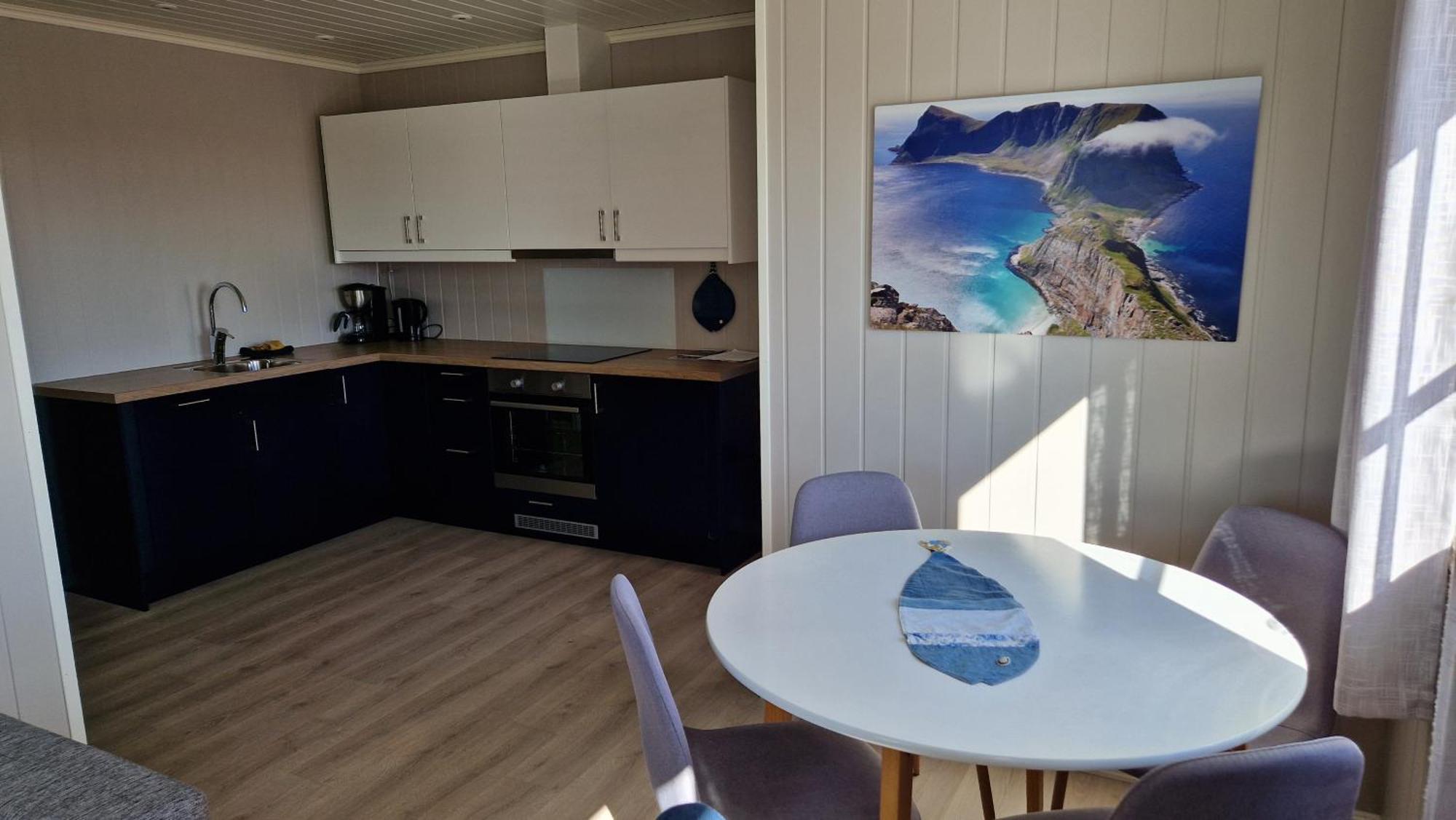 Bensvik Brygge Apartment Vaeroy Bagian luar foto