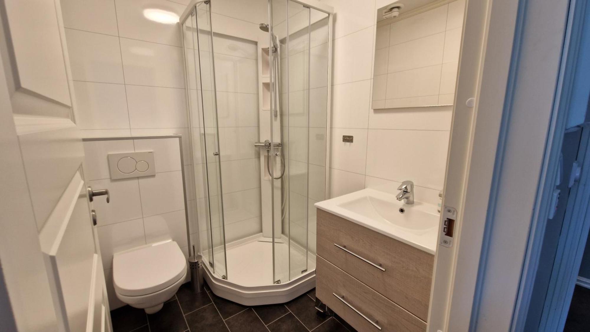 Bensvik Brygge Apartment Vaeroy Bagian luar foto